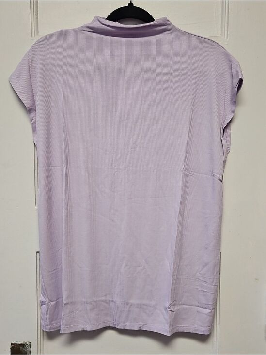 ninexis Tops - Women's Lilac Ribbed Mock-Neck Sleeveless Top